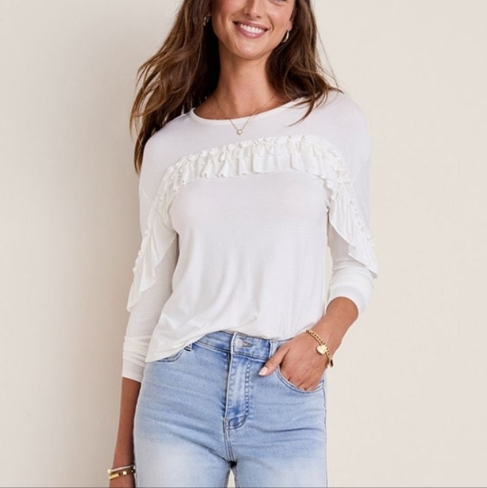 Francesca's Eve Ruffle Trim Top White NWT S